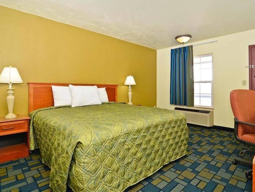 Americas Best Value Inn Pauls Valley Esterno foto